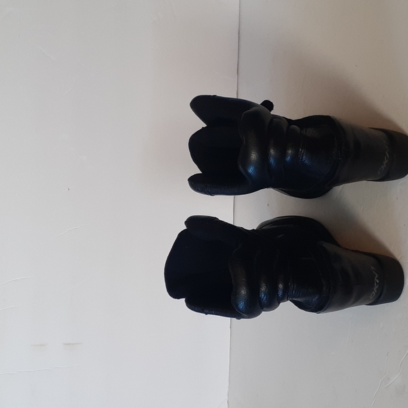 DKNY women's ankle boots - Picture 4 of 8